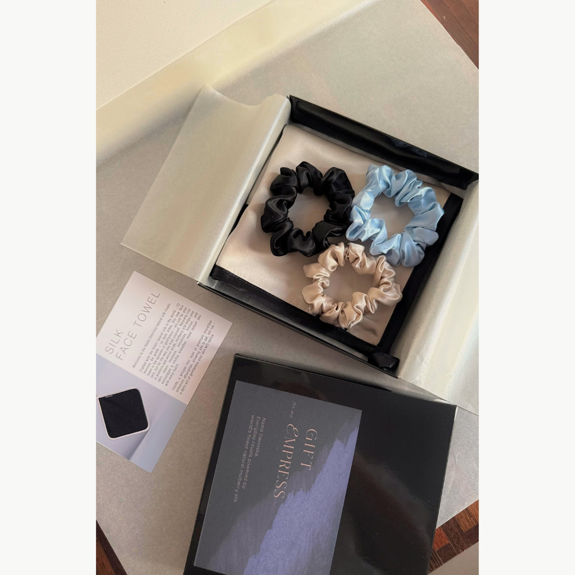 Pure Silk Scrunchie - Celeste