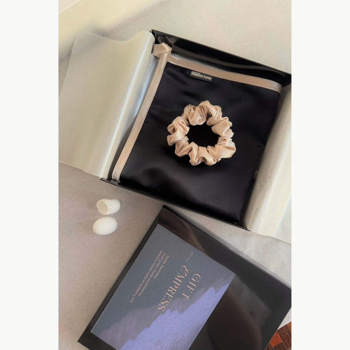 Pure Silk Scrunchie - Silk Pearl