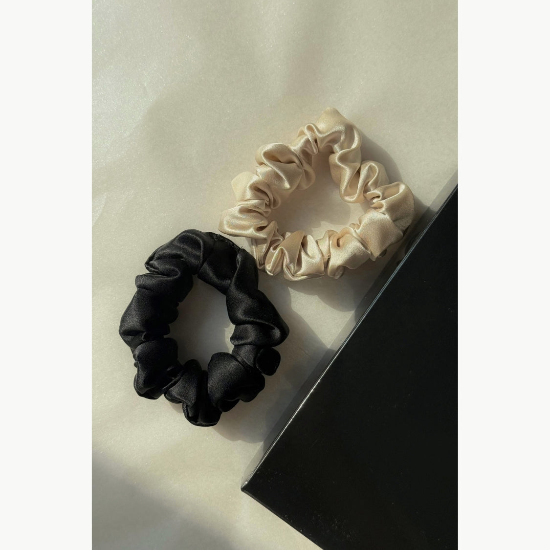 Pure Silk Scrunchie - Silk Pearl