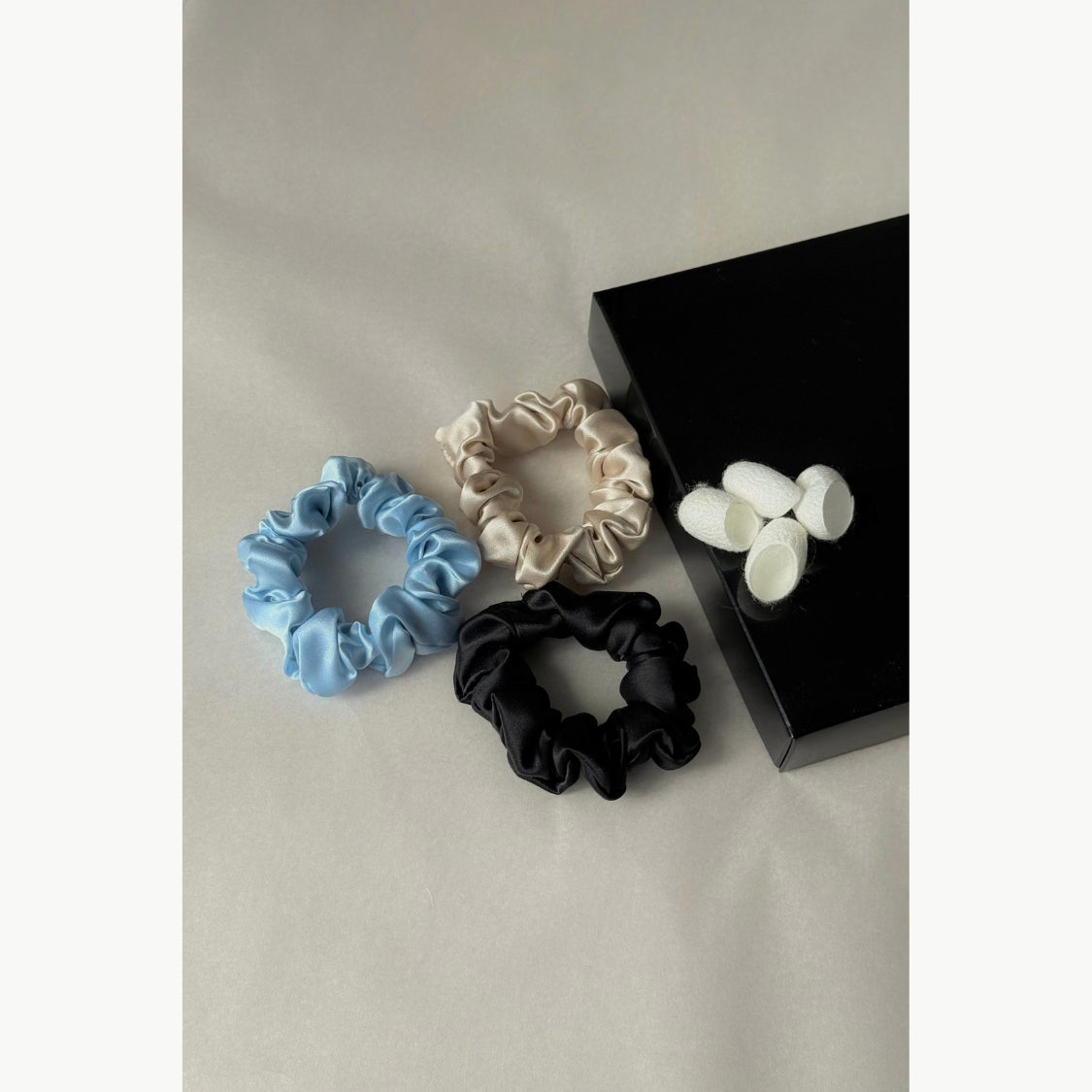 Pure Silk Scrunchie - Silk Pearl