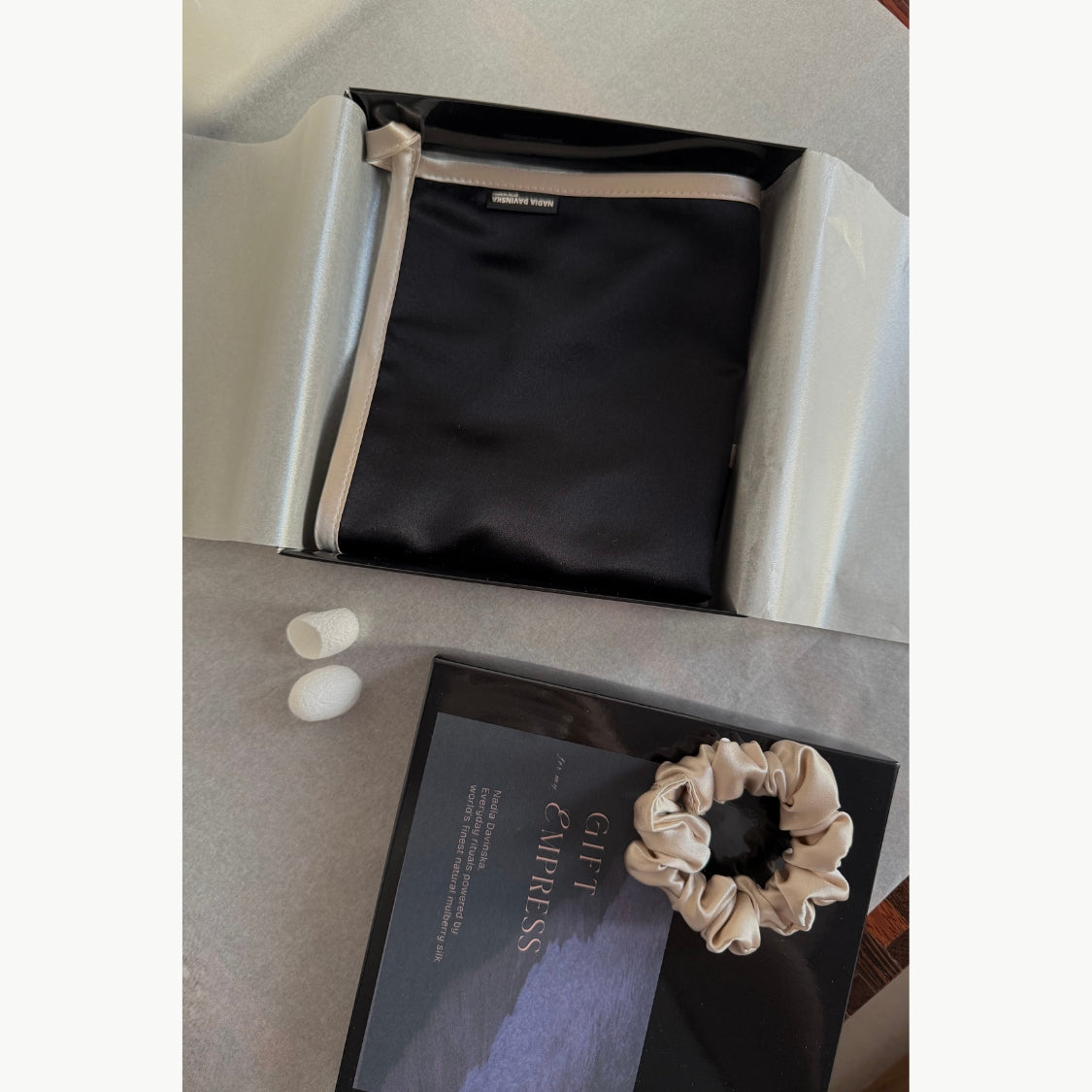 Pure Silk Scrunchie - Silk Pearl