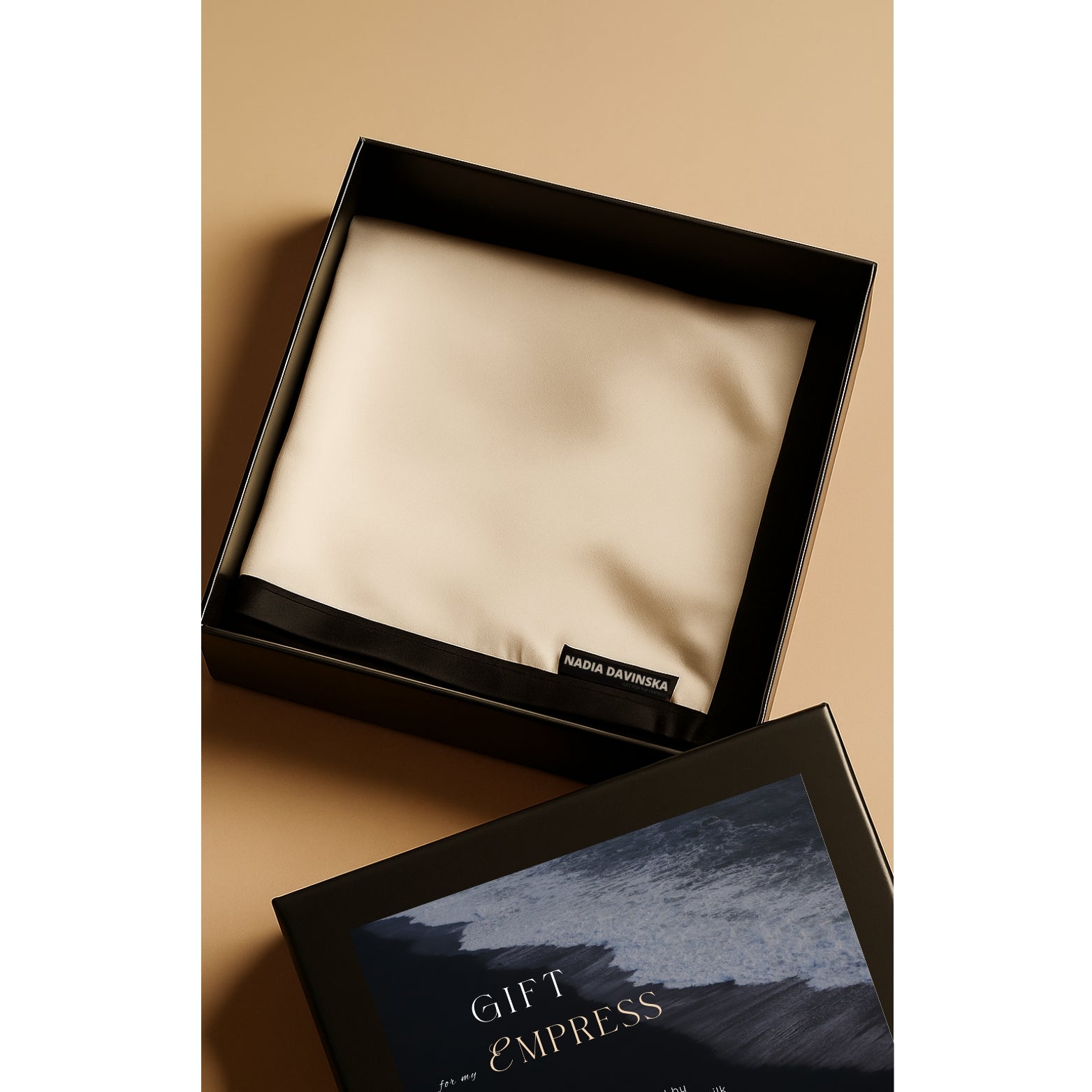 Noir - Ritual (Facial towel + scrunchie)